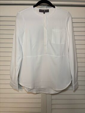 Elizabeth & Clarke Unstainable White Blouse Size 4 Long Sleeve Minimalist
